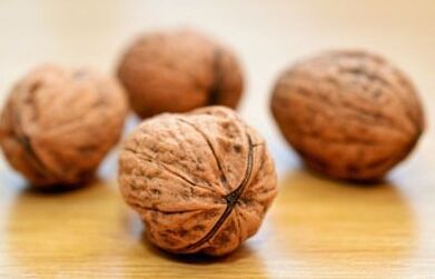 mga walnut para sa potency